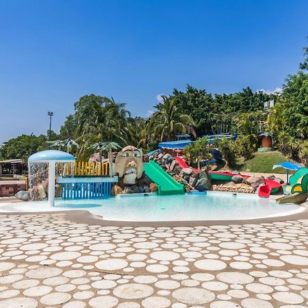 Resort Y Parque Acuatico Valle Dorado El Rosario Buitenkant foto